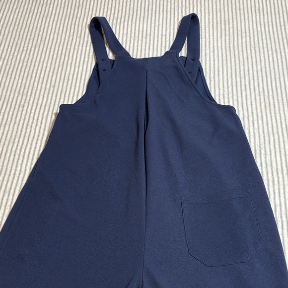 Halara Jogger Jumpsuit with Adjustable Straps ~ Size XS ~ Navy - Picture 6 of 10